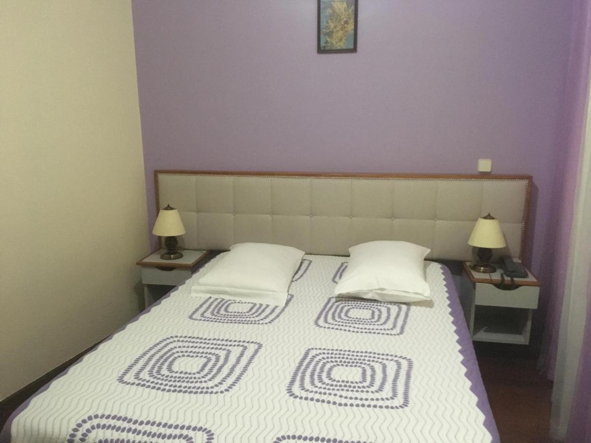 Bed and Breakfast Florinda Chaves Zewnętrze zdjęcie