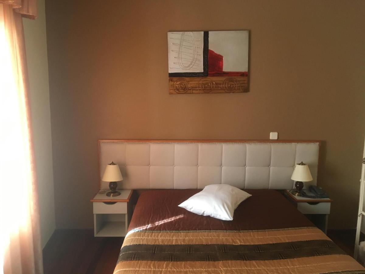 Bed and Breakfast Florinda Chaves Zewnętrze zdjęcie